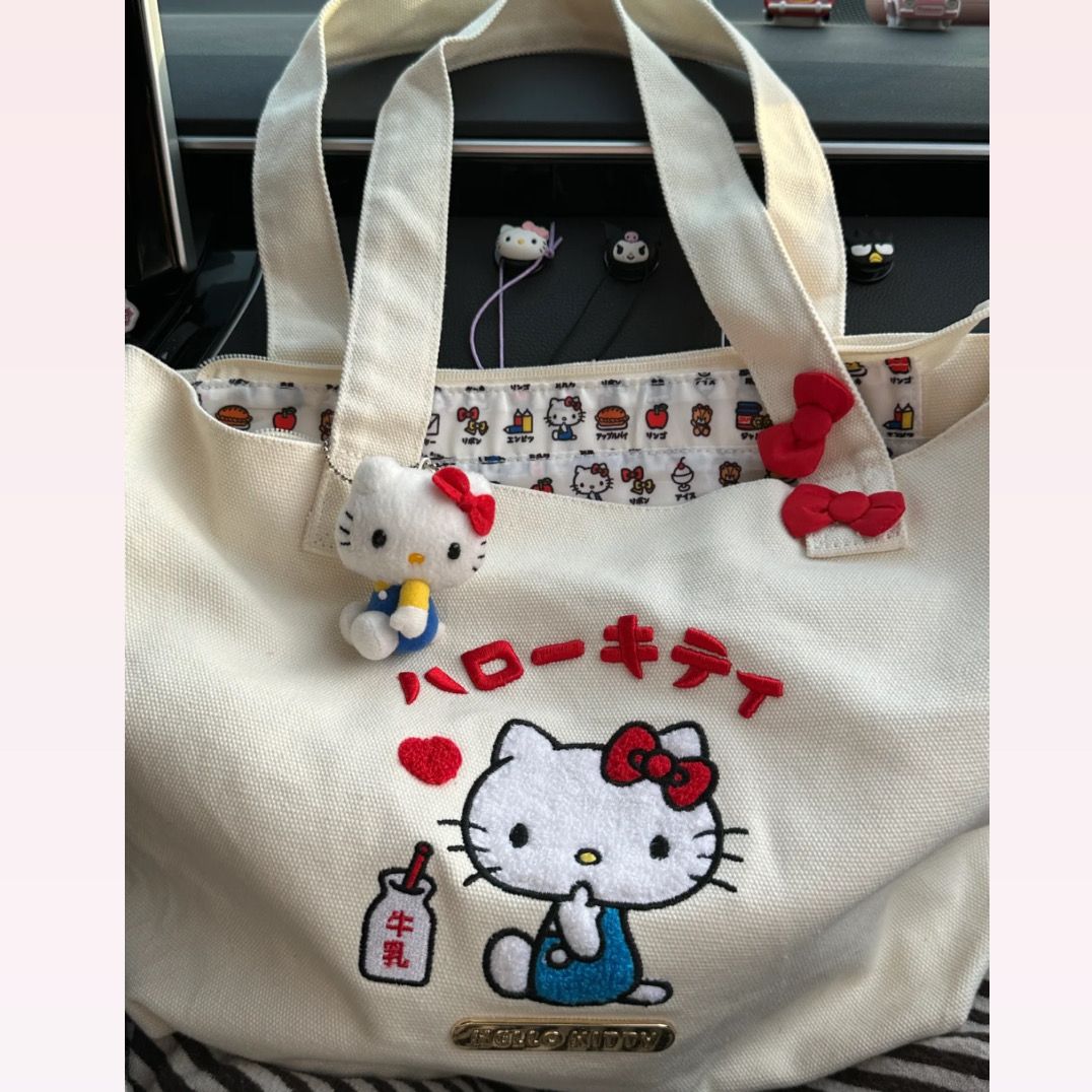 hello kitty bags