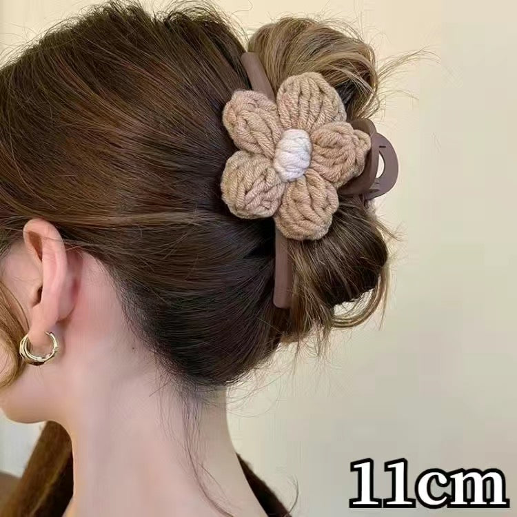 Claw clips