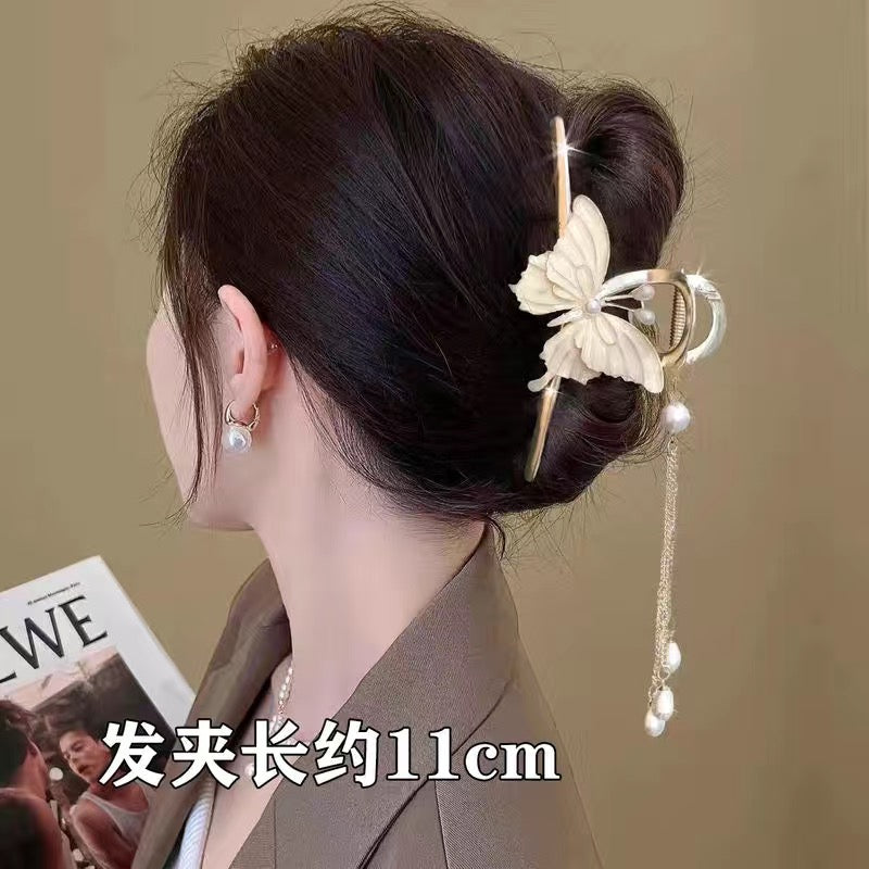 Claw clips