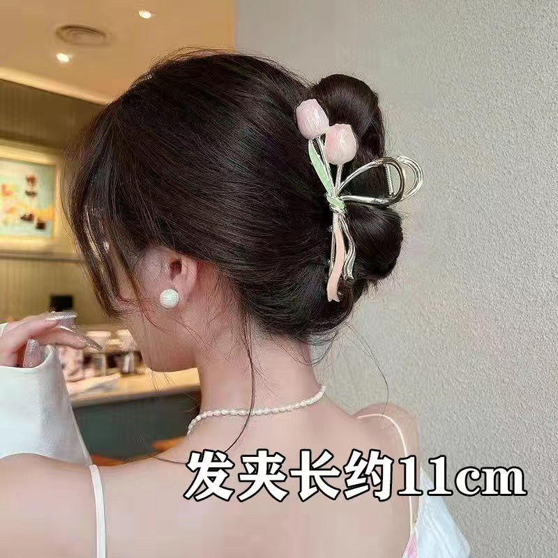 Claw clips