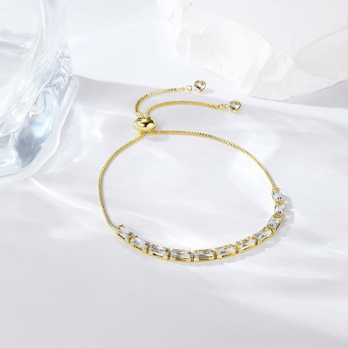 Colored zircon bracelet, square adjustable