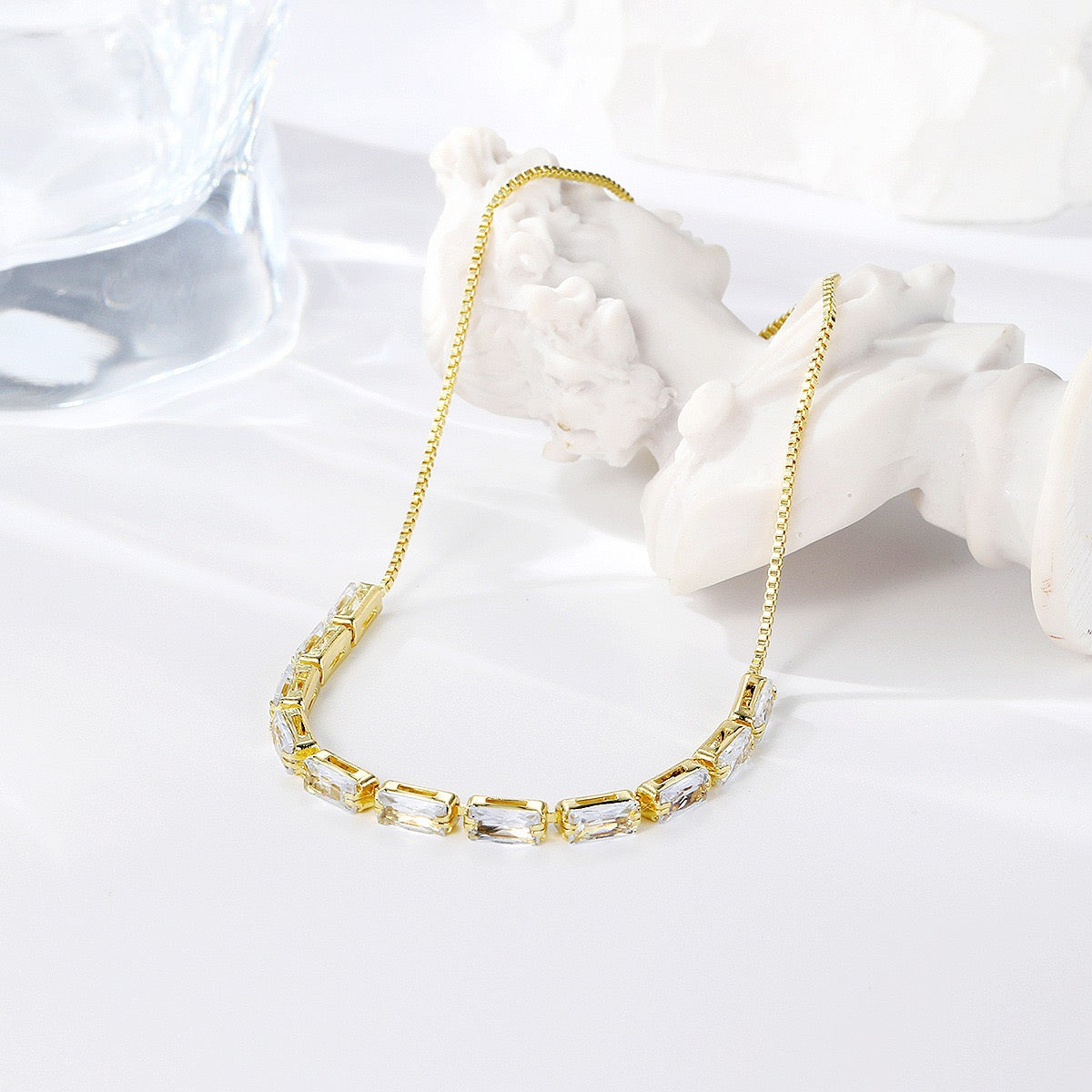 Colored zircon bracelet, square adjustable